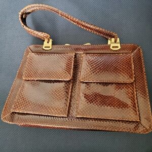 Gorgeous 40's vintage snake leather hand bag